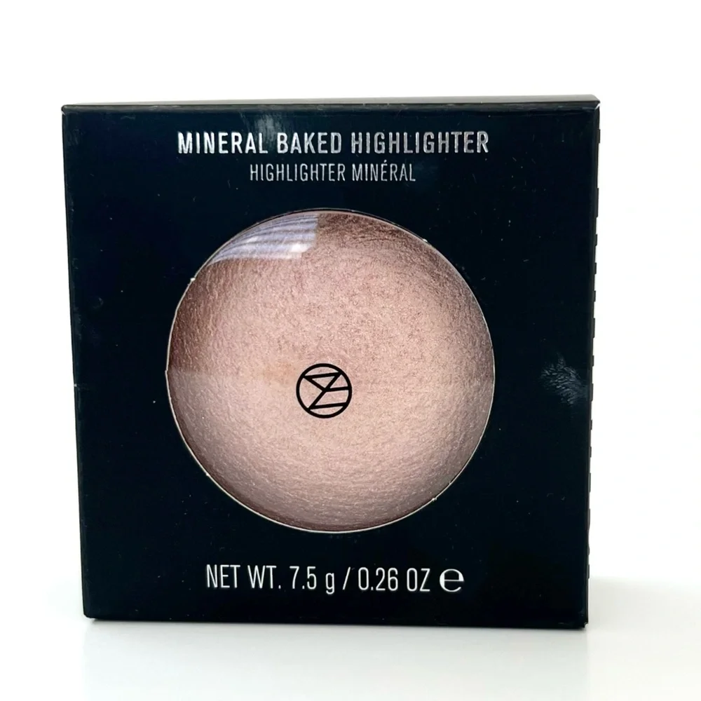 IL Makiage Mineral Baked Highlighter Gimme More NIB